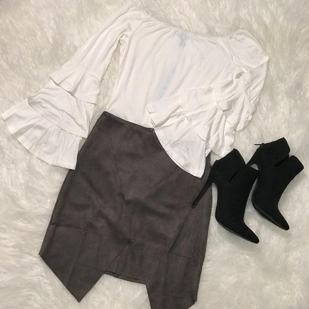 Serene off shoulder bodysuit